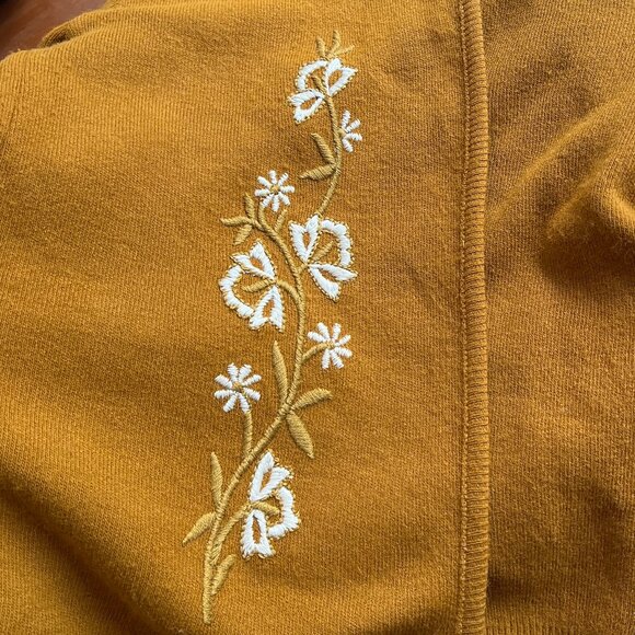 Vintage 50s 60s Embroidered Floral Cardigan Sweater Dainty Romantic 1950s 1960s - Picture 8 of 9